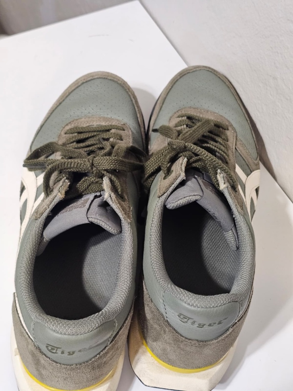 Classic Onitsuka Tiger 81 - Picture 2 of 7